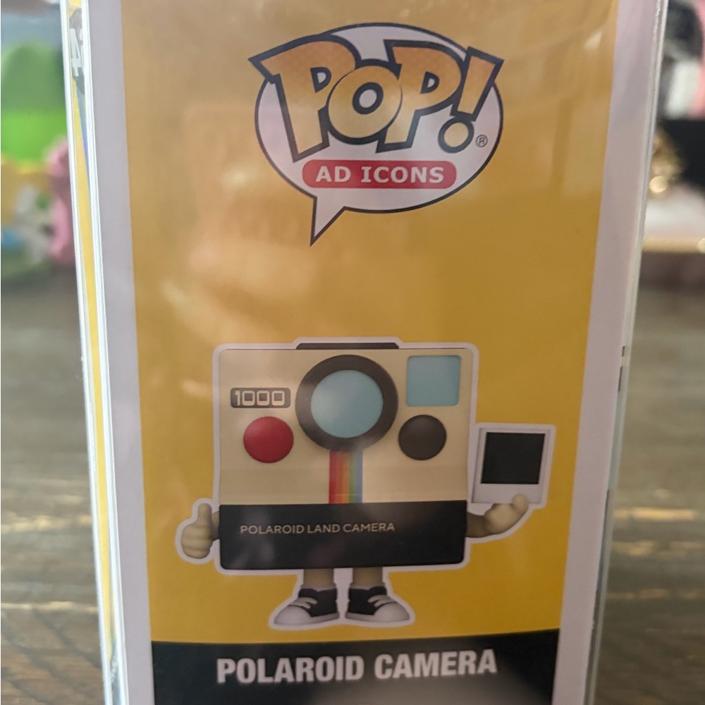 Funko Polaroid Camera Vinyl Figure - Cream with Rainbow Stripe - Picture 5 of 5